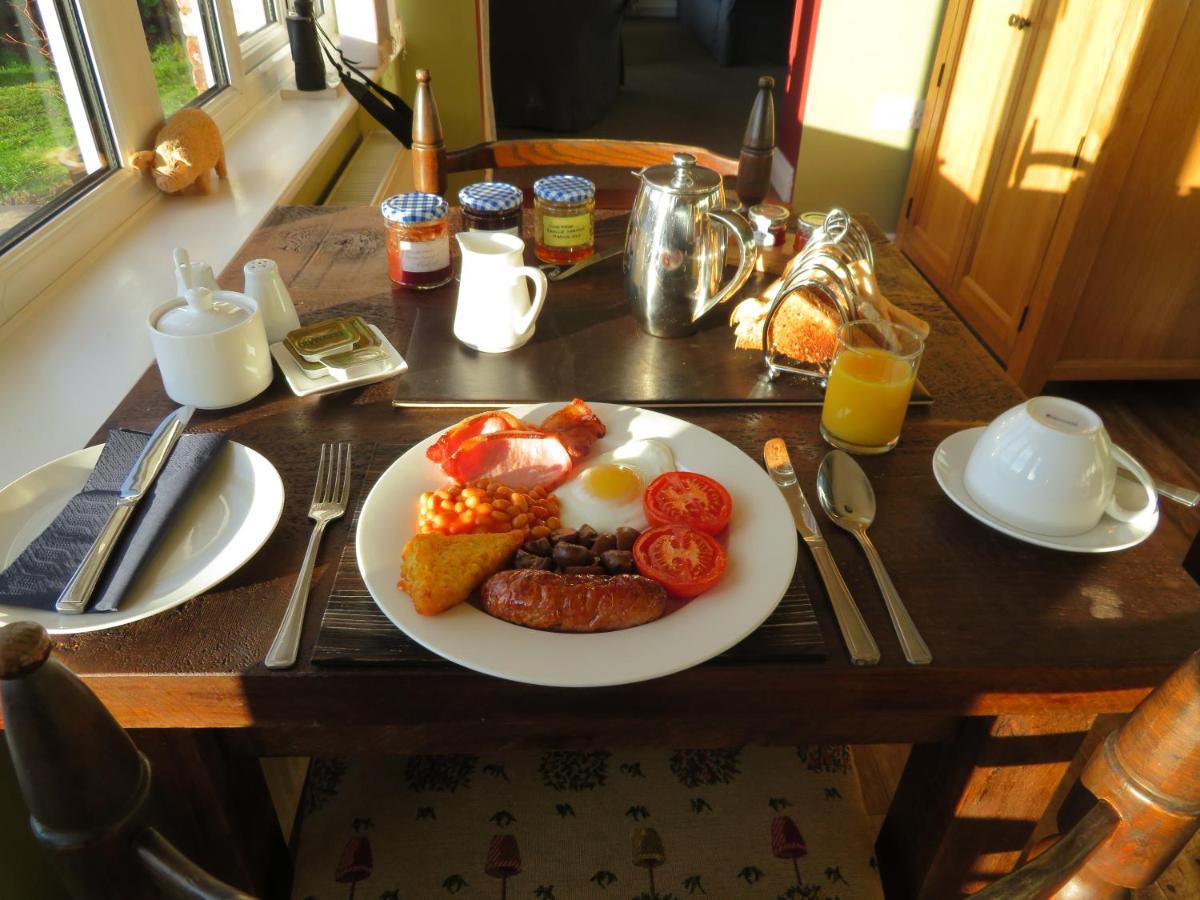 Acer Lodge Bed & Breakfast Mundford Экстерьер фото