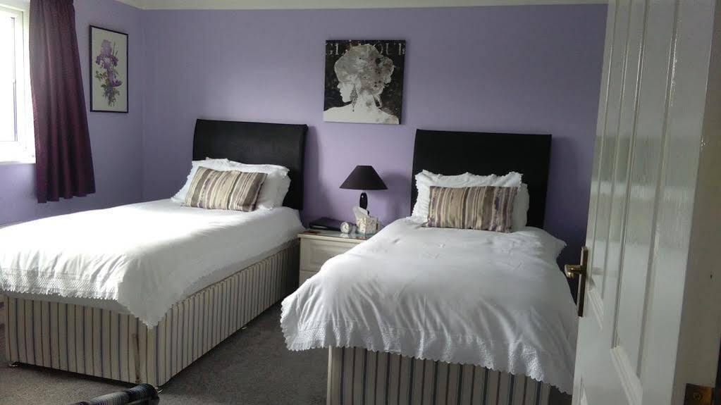 Acer Lodge Bed & Breakfast Mundford Экстерьер фото